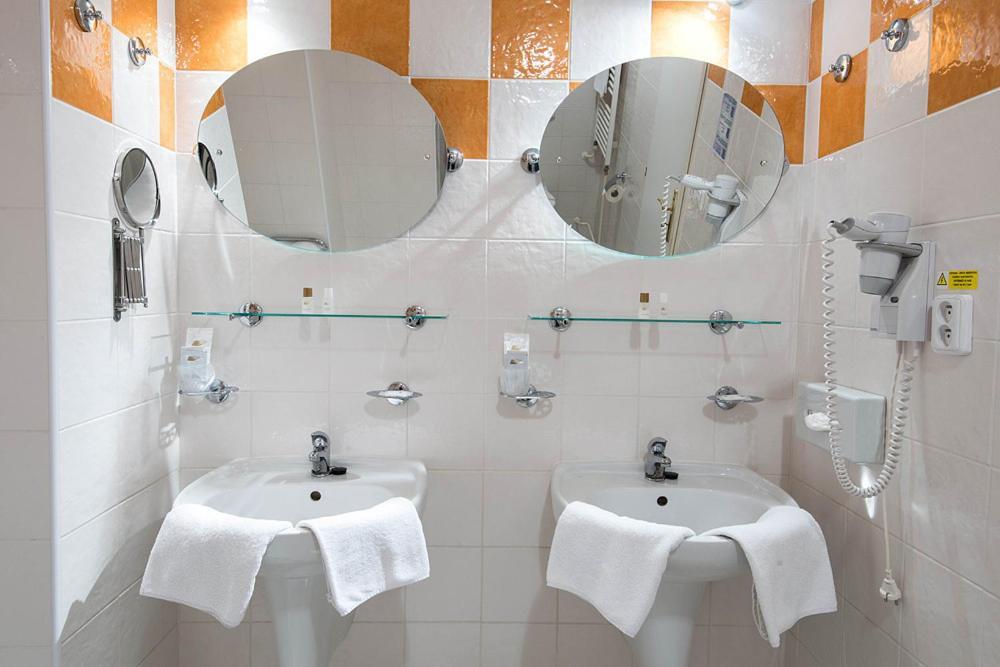 Monti Spa Frantiskovy Lazne Bilik gambar