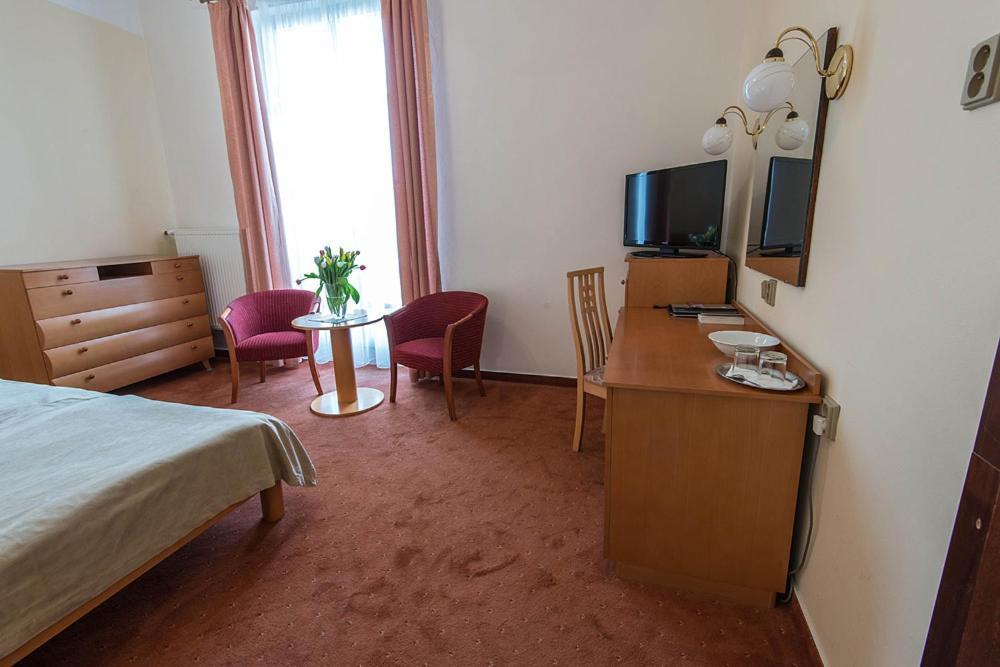 Monti Spa Frantiskovy Lazne Bilik gambar