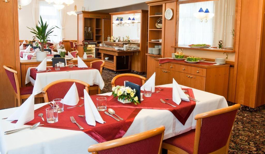 Monti Spa Frantiskovy Lazne Luaran gambar